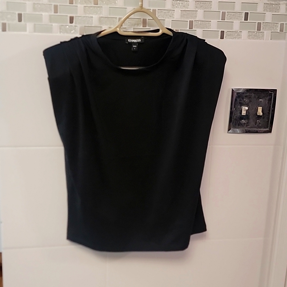 Express Black top s